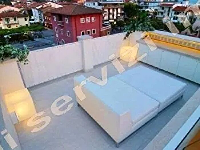 Appartamento monolocale in vendita in Via Ammiraglio Morin a, Forte Dei Marmi