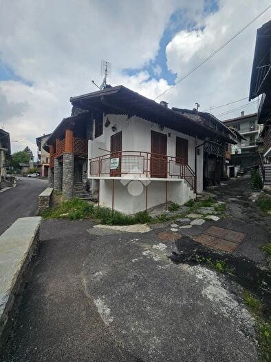 Casa bilocale in vendita in Migliere Via Ceresole, Groscavallo