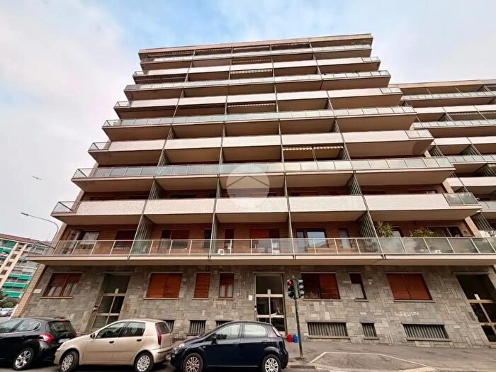 Appartamento bilocale in vendita in Corso Lombardia, Torino