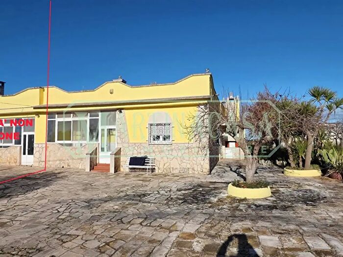 Appartamento trilocale in affitto in Strada Gnignero, Martina Franca