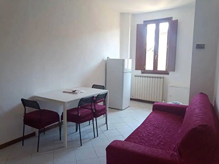 Appartamento bilocale in affitto in Via Roma, Siena