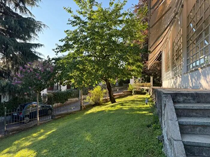Casa con 6 locali in vendita in Strada Rosario Scalero, Moncalieri