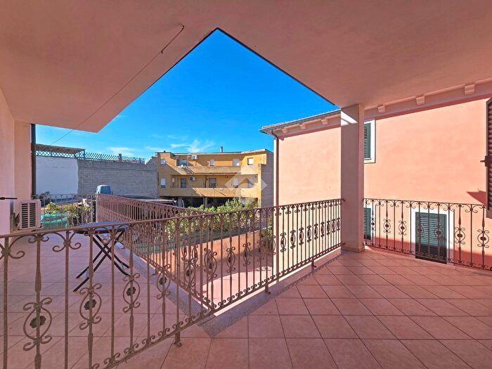 Appartamento trilocale in vendita in Via Guglielmo Marconi, Valledoria