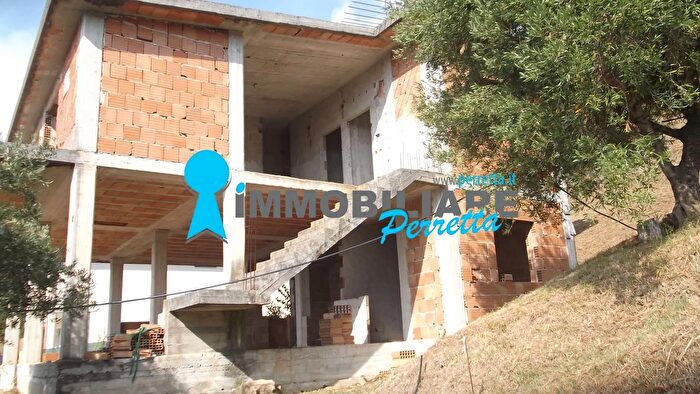 Casa monolocale in vendita in Località Cordici, Torraca