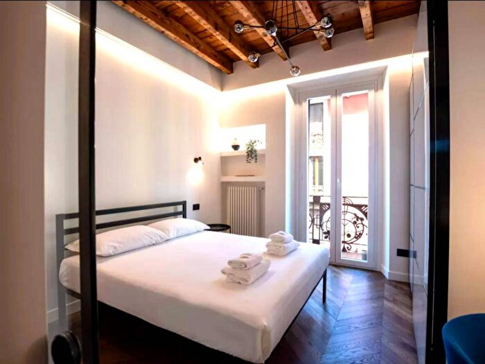 Appartamento monolocale in affitto in Via Pietro Crespi, Pasteur, Milano