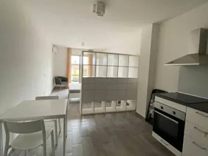 Appartamento monolocale in affitto in Viale Tommaso Campanella, Catanzaro