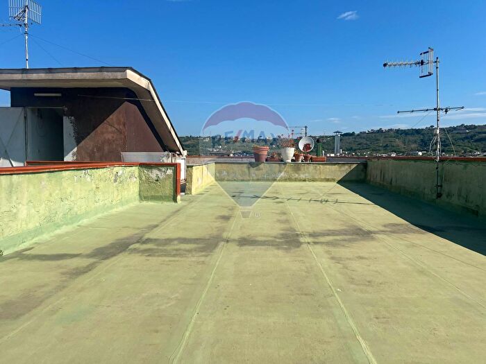 Appartamento trilocale in vendita in Via Vaiani, Quarto