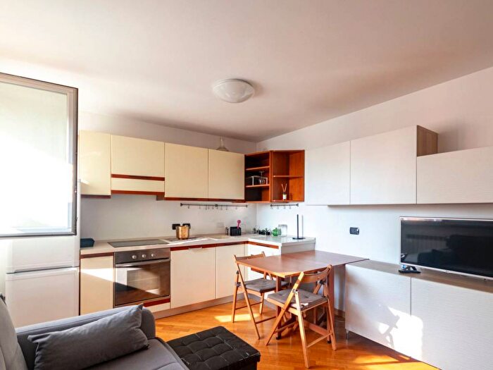 Appartamento bilocale in affitto in Via Ettore Ponti, Barona, Milano