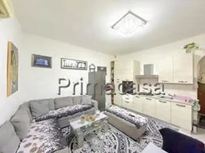 Appartamento trilocale in vendita in Via Cossali B, Verona