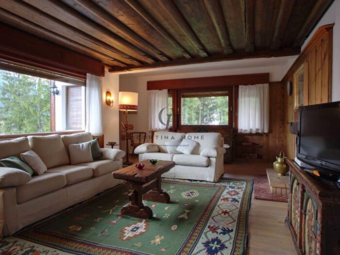 Appartamento con 6 locali in affitto in Via Roma, Centro, Cortina dAmpezzo