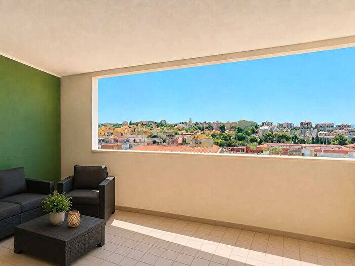 Appartamento trilocale in vendita in Via Malfidano, Cagliari