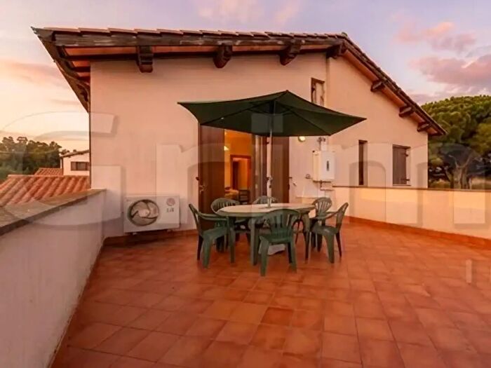 Appartamento trilocale in vendita in Via Aurelia Nord, Follonica