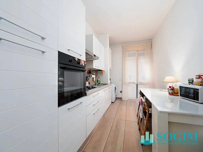 Appartamento trilocale in vendita in Via Paolo Nulli, Como