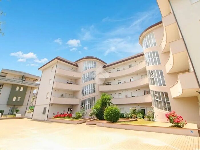 Appartamento trilocale in vendita in Via delle Driadi, Francavilla Al Mare