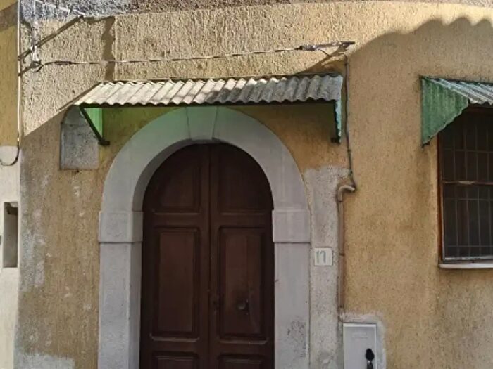Casa quadrilocale in vendita in Via Trieste, Colli A Volturno