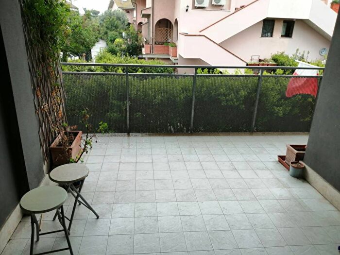Appartamento bilocale in affitto in Via Ardeatina, Divino Amore, Roma
