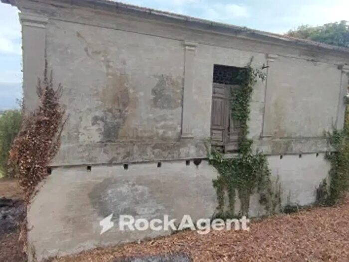 Casa bilocale in vendita in Civitaquana