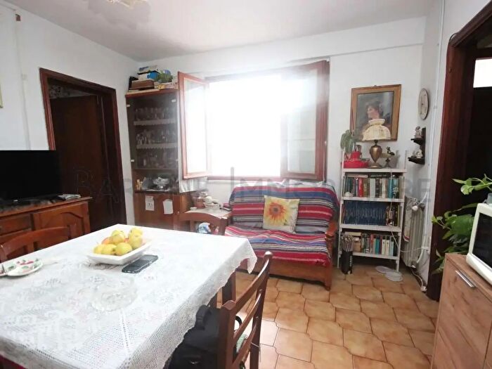 Casa quadrilocale in vendita in Via Vitali ter, Massa