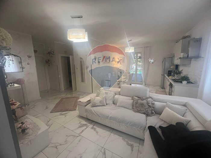 Casa trilocale in vendita in Via Paratore B, Monreale