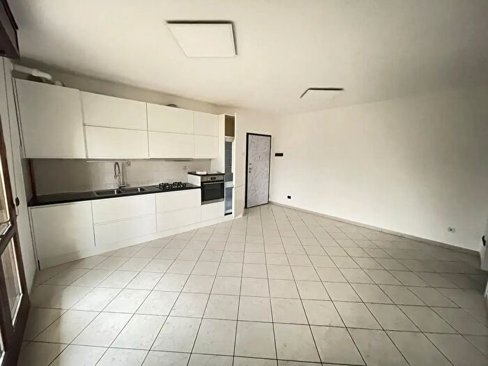 Appartamento trilocale in vendita in Suzzara