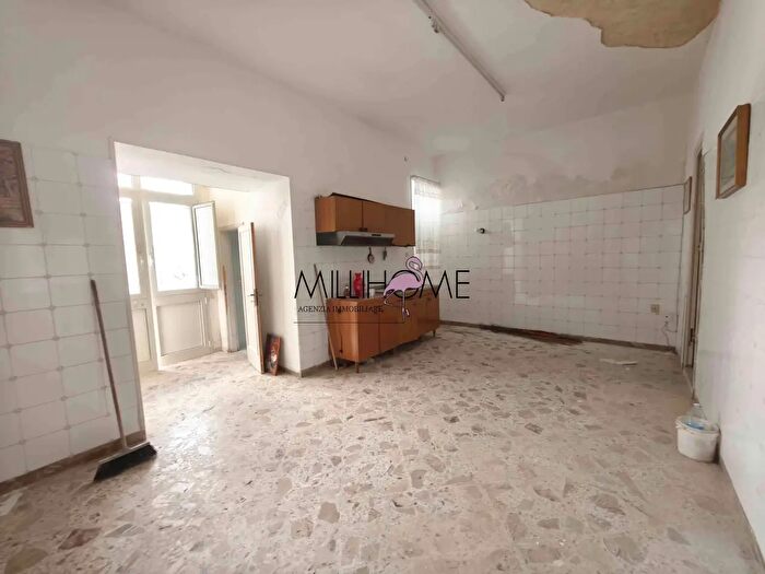 Casa trilocale in vendita in Piazza Carmine, Marsala