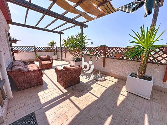 Appartamento trilocale in affitto in Via San Gabriele, Centro, Santa Marinella