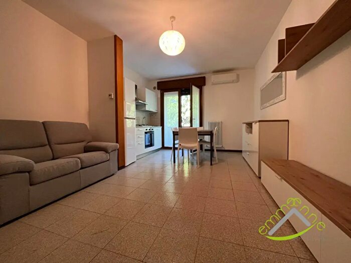 Appartamento bilocale in affitto in Via Sabbiona, Mira