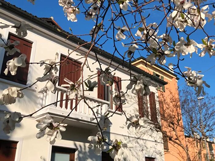Casa con 7 locali in vendita in Via Belzoni, Padova