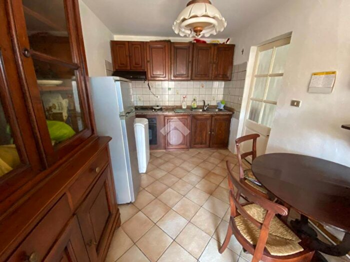 Appartamento trilocale in affitto in Via santagostino, Centro, Saluzzo