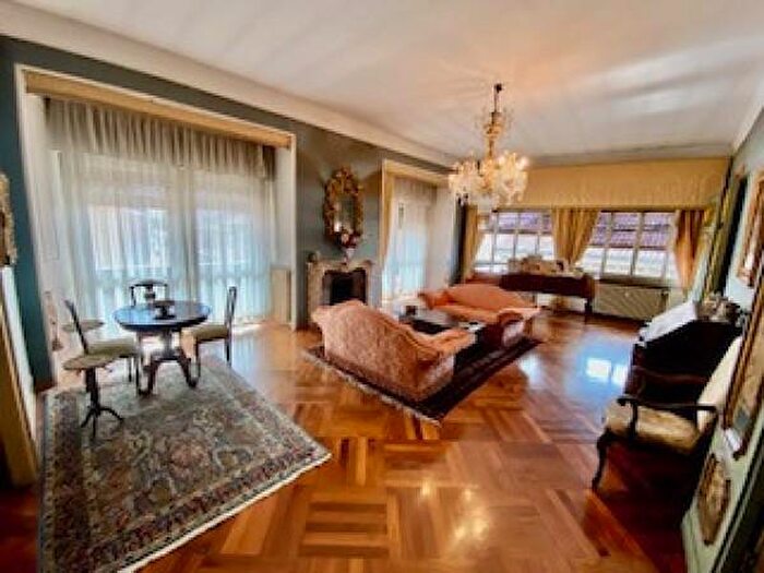 Appartamento con 6 locali in vendita in Forli