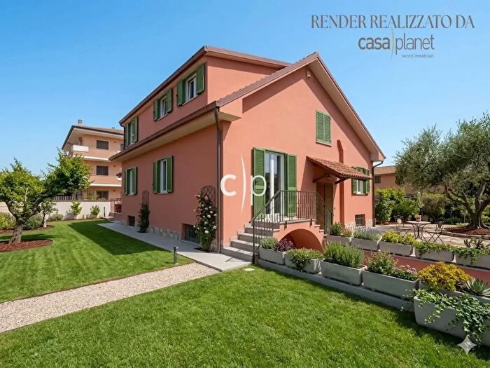 Casa con 8 locali in vendita in Via Ernesto Boezi, Roma