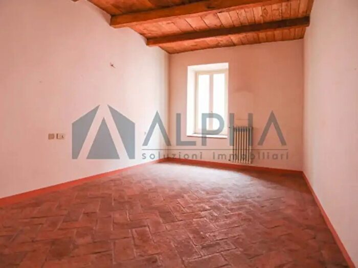 Appartamento bilocale in vendita in Via Giuseppe Garibaldi, Dovadola