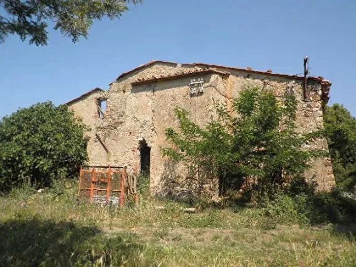 Casa in vendita in Pomarance