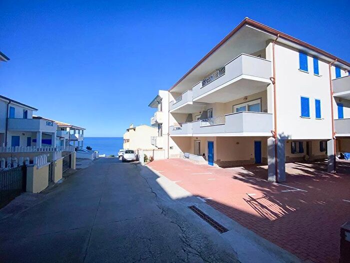 Appartamento trilocale in vendita in Valledoria