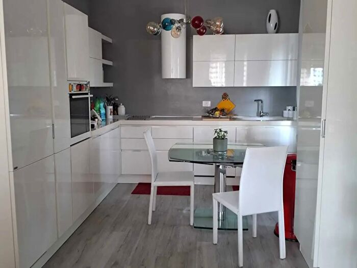 Appartamento bilocale in vendita in Via Calbera, Sormano