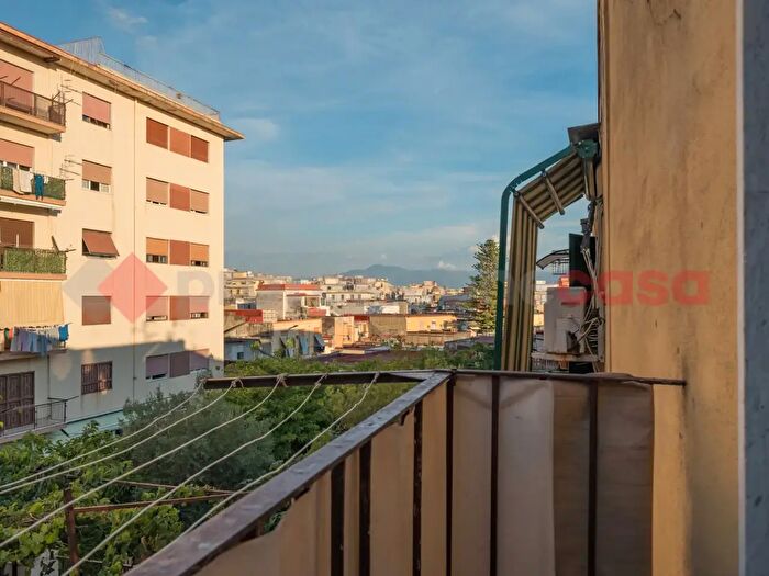 Appartamento trilocale in vendita in Terza Traversa Teatro, Torre Del Greco