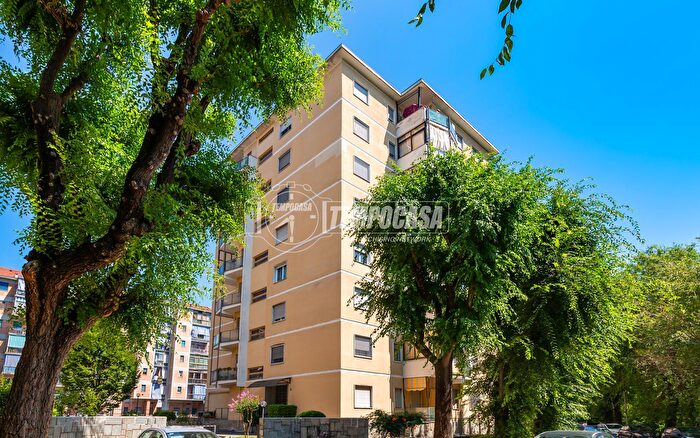 Appartamento trilocale in vendita in Via San Giovanni Bosco, Moncalieri