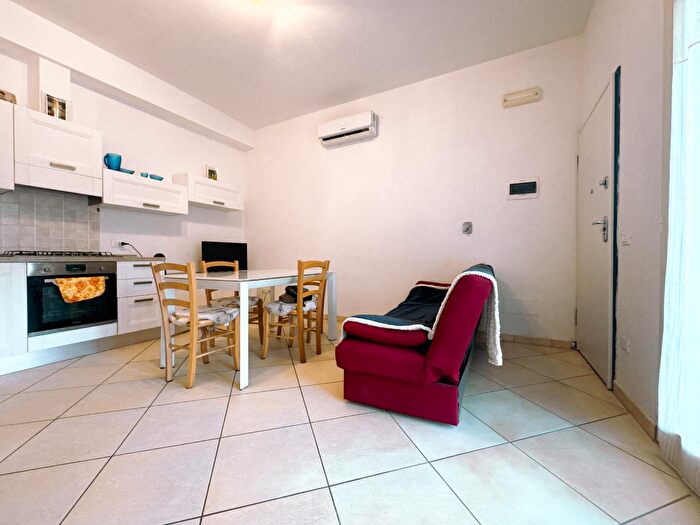 Appartamento trilocale in vendita in Pisa