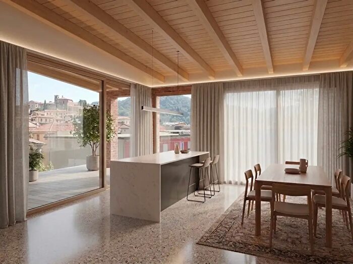 Appartamento con 5 locali in vendita in Viale Trento, Valdagno