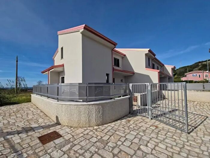 Appartamento trilocale in vendita in Contrada Riviere, Diamante