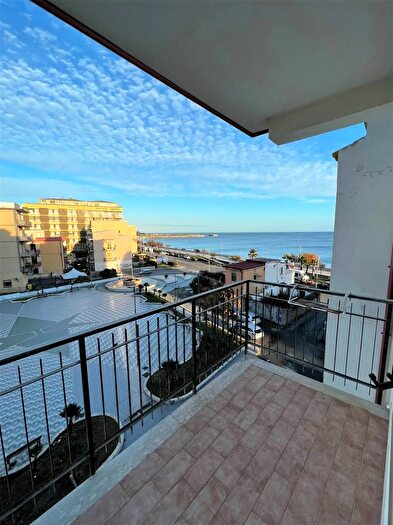 Appartamento quadrilocale in affitto in Catanzaro