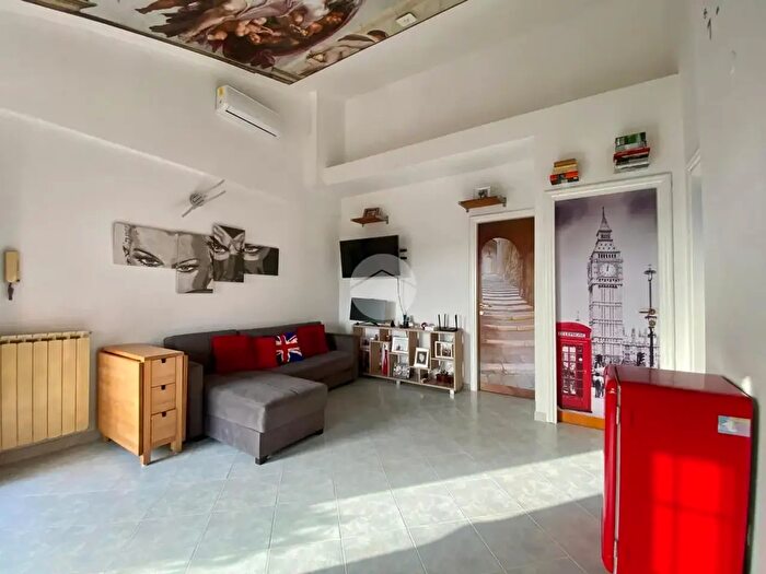 Appartamento trilocale in vendita in Via Ischia, Ardea