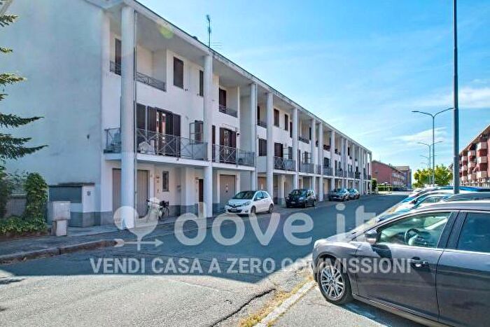 Appartamento quadrilocale in vendita in Via Padre Pio, Alessandria