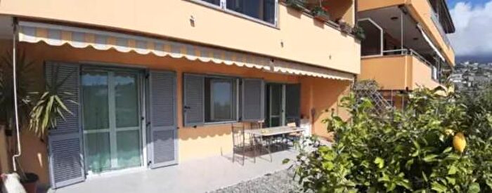 Appartamento quadrilocale in vendita in Strada San Lorenzo, Sanremo