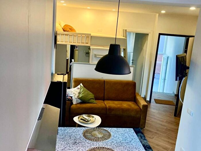 Appartamento monolocale in affitto in Via Giovanni Canna, Intra Centro Storico, Verbania