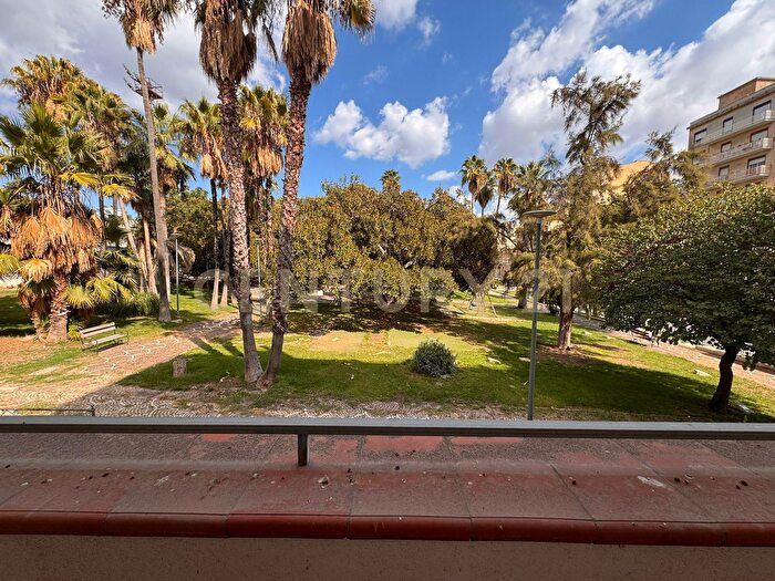 Casa con 10 locali in vendita in Via Gaetano Salvemini, Canicatti