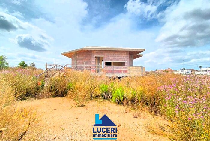 Casa in vendita in Matino