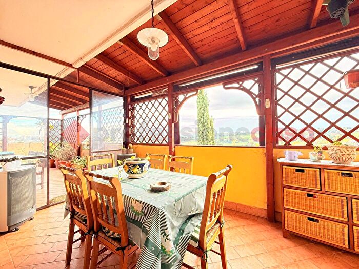 Appartamento quadrilocale in vendita in Via Nino Taranto a, Roma