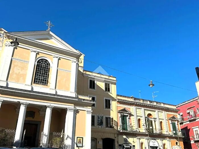 Appartamento bilocale in vendita in Piazza Ernesto Cesaro, Torre Annunziata
