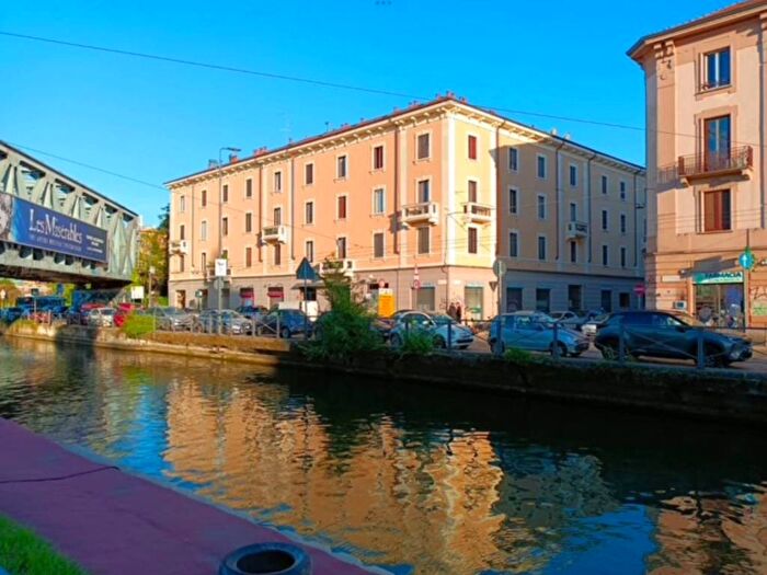 Appartamento bilocale in affitto in Via Andrea Ponti, Barona, Milano